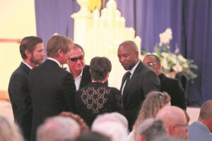 Moving farewell for Mayor