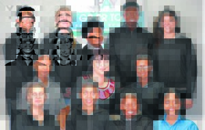 Koor sing plek oop op kassie