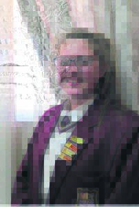 Miencke praat Oppie Tong Af