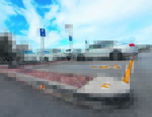 Markings help shoppers locate ‘lost’ car