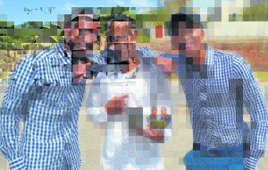 Rymkletsers van Hankey stel debuutalbum vry