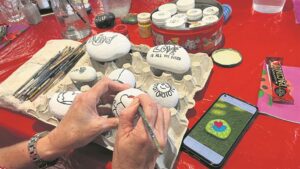 Jbay Rocks: Kunsklippe vir ’n goeie doel