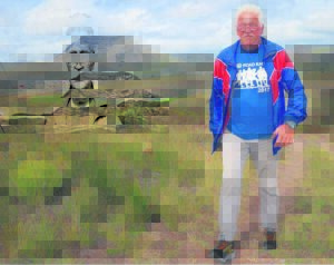 Oud langafstand-atleet van Kareedouw ‘vat die pad’