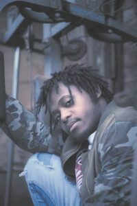 Local artist joins Cape Town-based agency