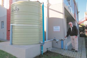 Woonkomplekse kan waterslim wees