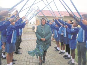 ‘Juffrou Lien’ says farewell to Pellsrus Primary after 47 years as a teacher