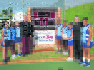 Skool tel met nuwe bord