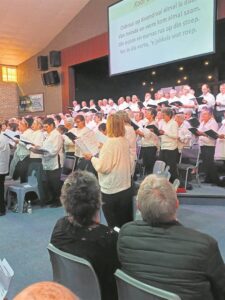 Seniorburger-sangfees besing vanjaar diere