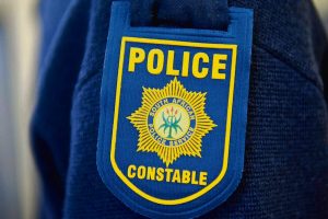 Off-duty constable fights off armed attackers in Humansdorp
