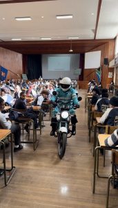 Kyk | Checkers Sixty60 lewer matriekdans-uitnodings by skool af