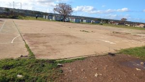 Tennis coach opposes court demolition in Humansdorp