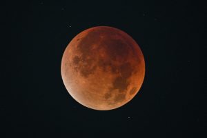 ‘Blood Moon’ rises during total lunar eclipse