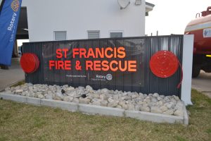 Community unites to revamp St Francis Bay Fire Station