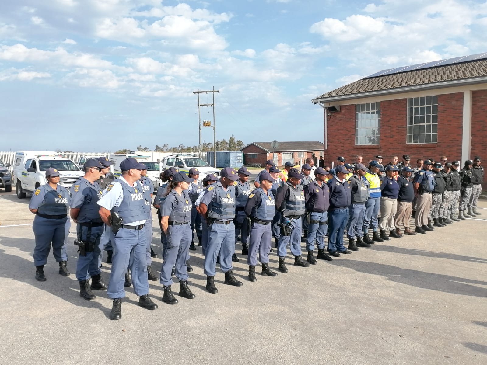50 arrested, R52,000 fines issued in Humansdorp festive season blitz