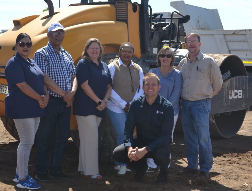 A group of municipal employees at the site visit in Sea Vista.