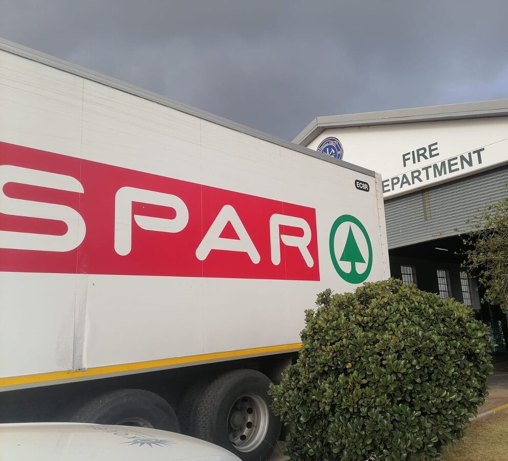 SPAR provides R100,000 relief to fire-affected communities