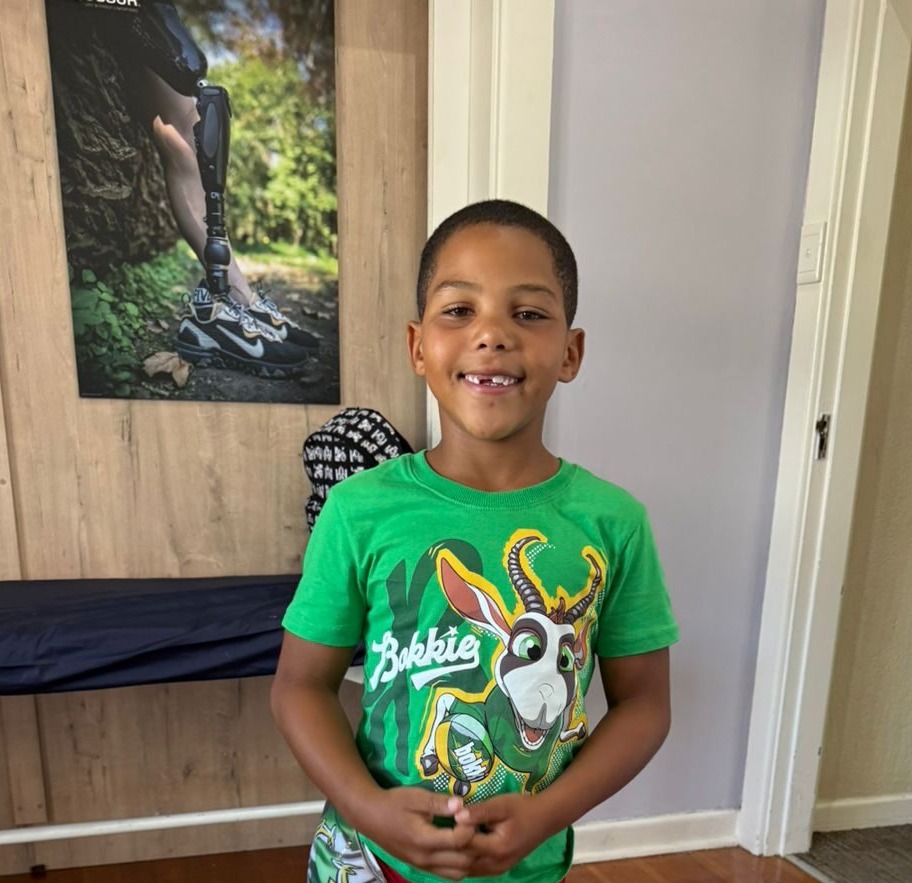 Young Hankey learner receives life-changing prosthetic leg