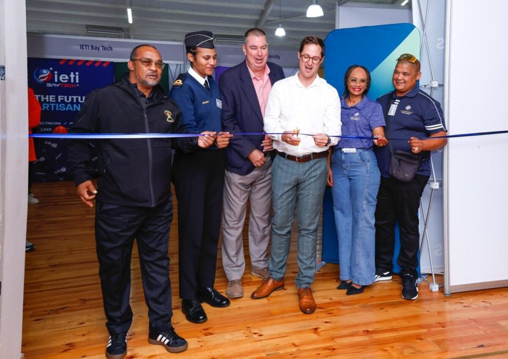 The second annual Kouga Working World Careers Expo has been hailed a huge success, building on the strong foundation laid by last year's inaugural event.