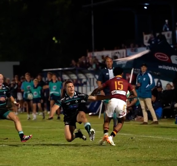 Paul Roos snatched a dramatic come back victory over Garsfontein