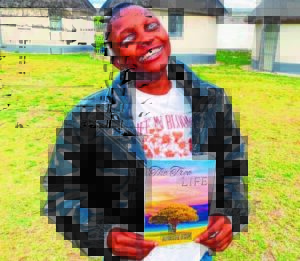 Author spreads hope in published poetry book