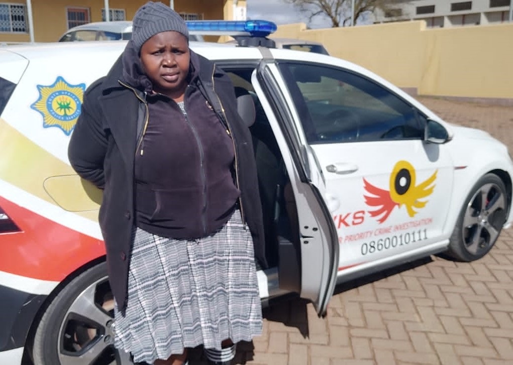 Gladys Ntlawuzana-Komboyi (48)