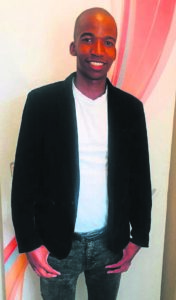 Presenter appeals for votes