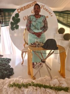 Parents bid farewell to principal