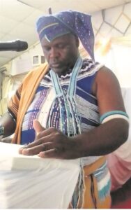 Expert urges society to respect clan names