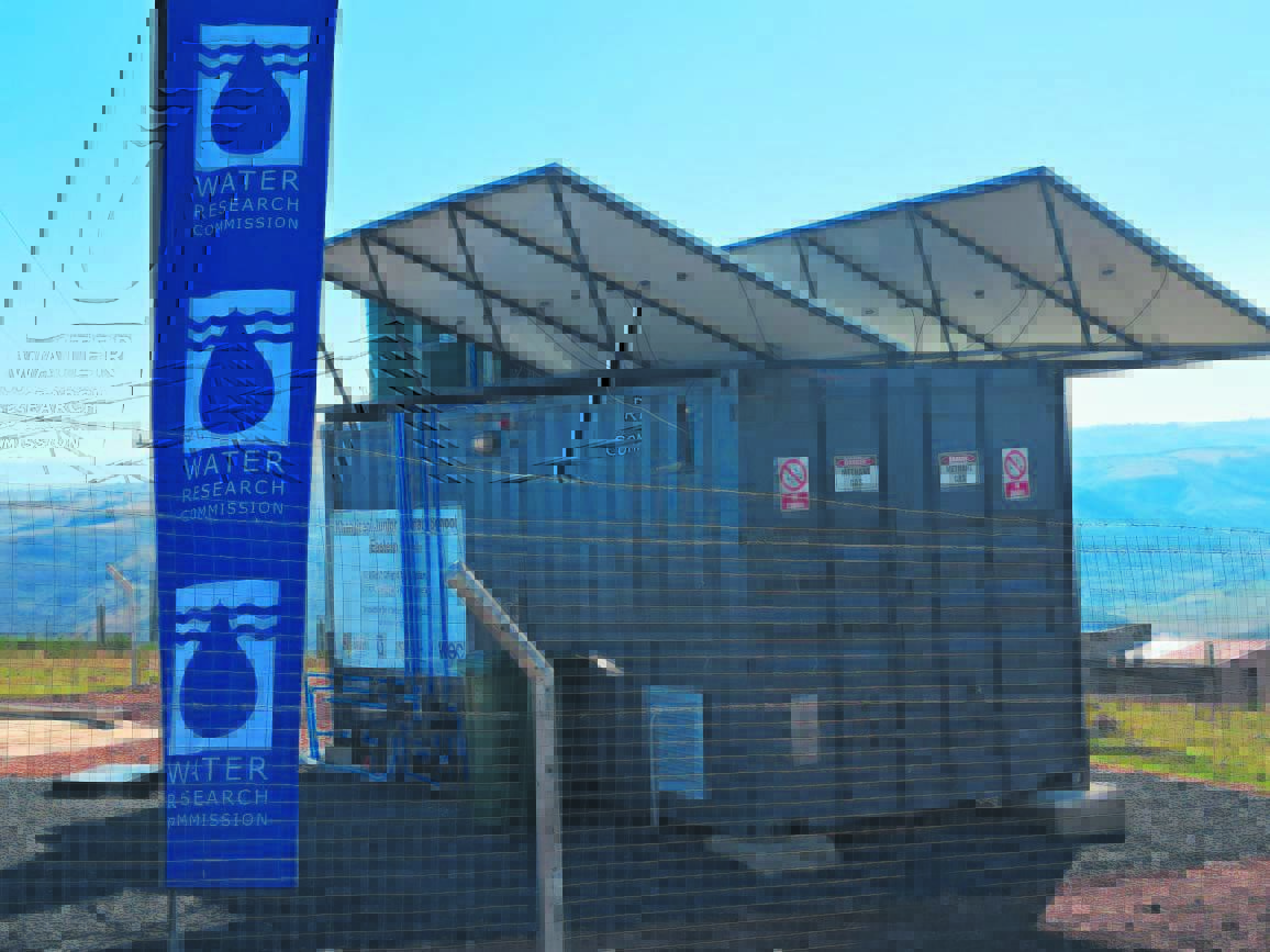 solar-powered sewerage treatment technology