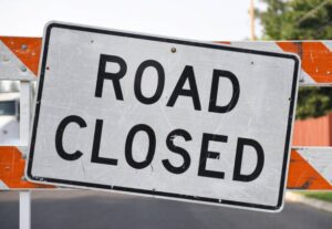 R61 road temporary closed to heavy duty vehicles