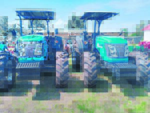 Pieters delivers on promise of tractors to farmers