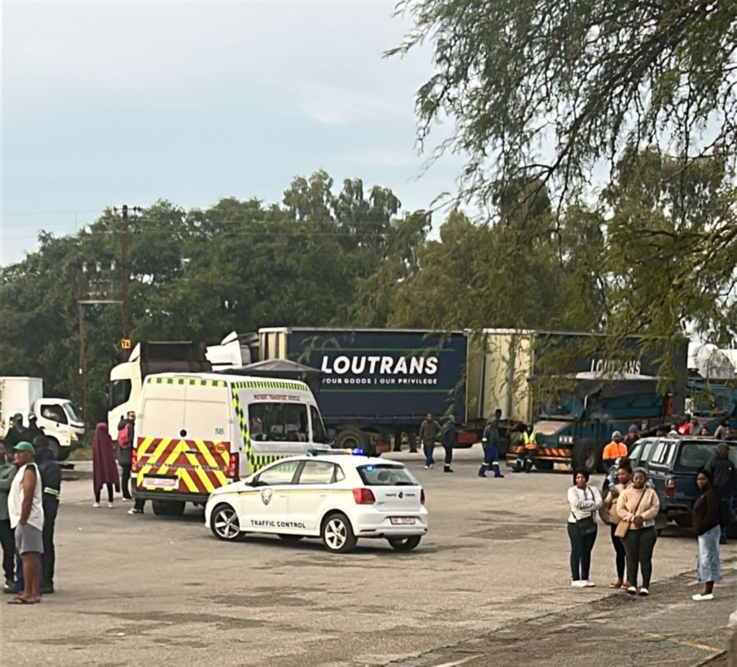 Traffic Alert: Protest action on R75 towards Jansenville