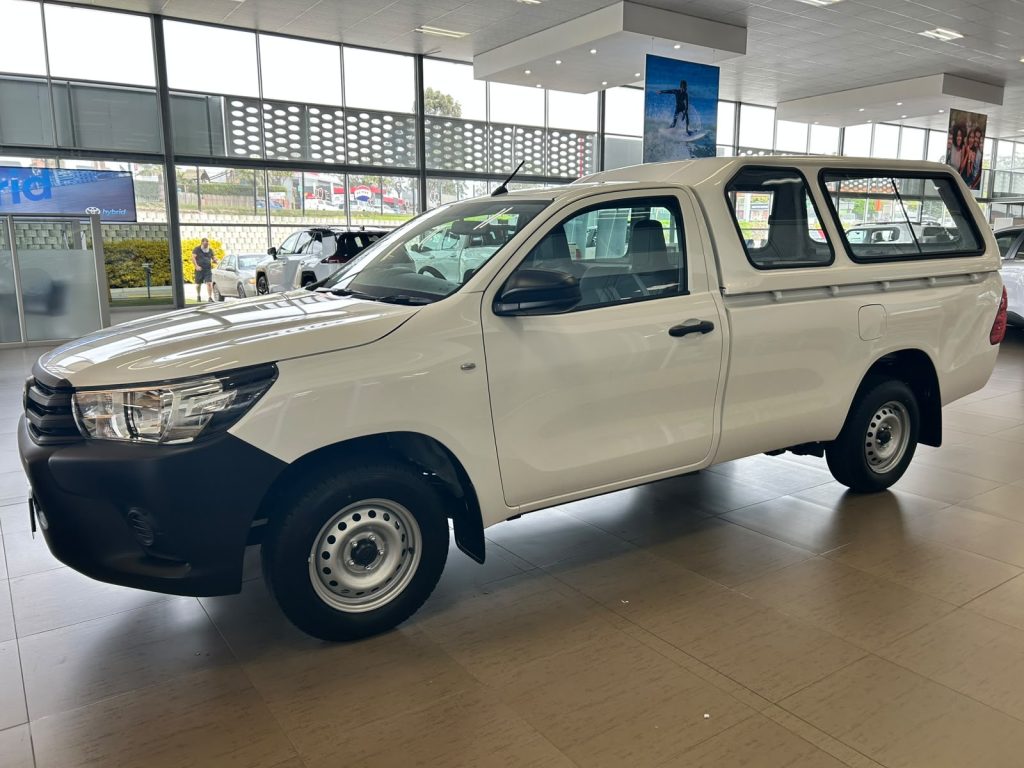 Win a Toyota Hilux SC 2.0 VVTiS Bakkie with Canopy valued at R400 000.