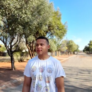 Hulpafrigter-onderwyser lewenslank geskors