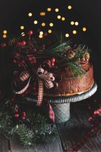 Geurige, feestelike vrugtekoek: Gou om aan te maak; eetgereed voor Kersfees