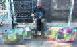 Loslitdag help met warm komberse in ysigheid