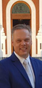 Inwoners sien rooi oor dorp se verval