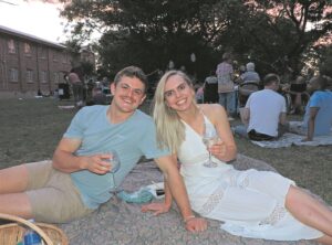 Kersfees na Yonder gebring