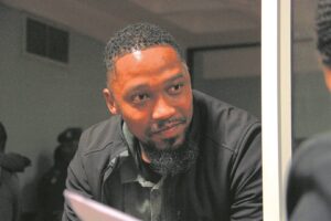 Henderson was op die misdaadtoneel