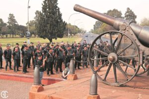 Kimberley ‘besieged’ by motorcycles