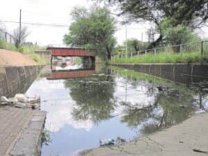 Vol duikweg rem sake