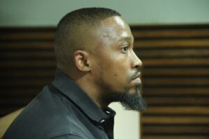 Henderson-verhoor: Verdediging bly hamer op misdaadtoneel