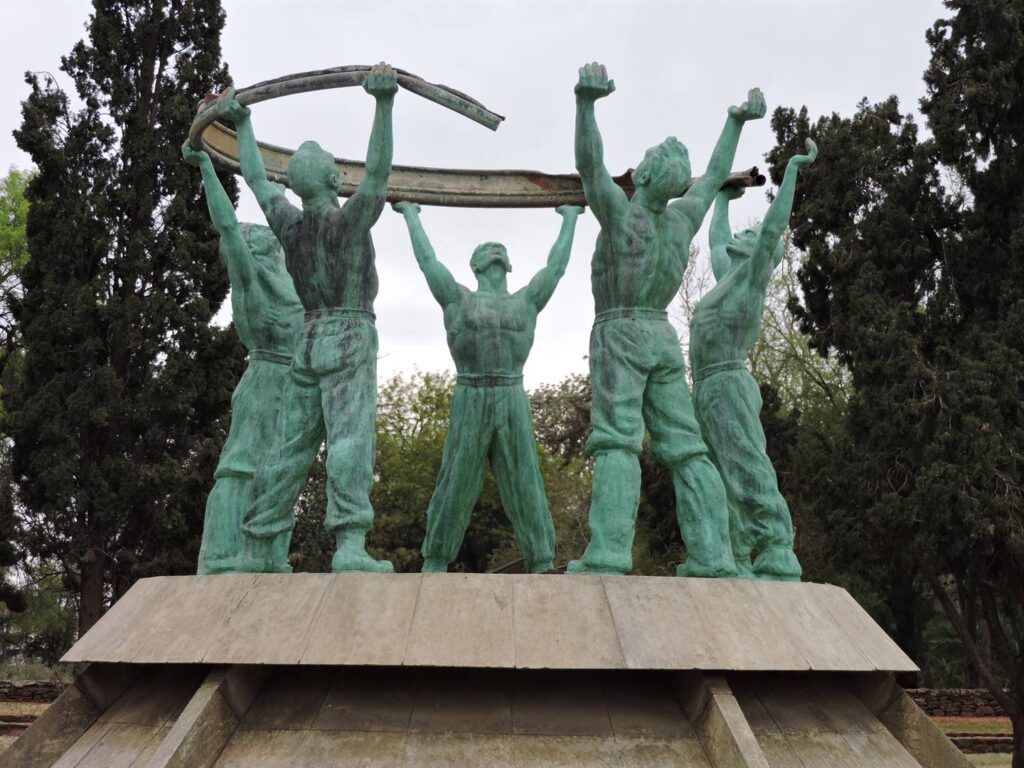 Diggers Memorial in Kimberley