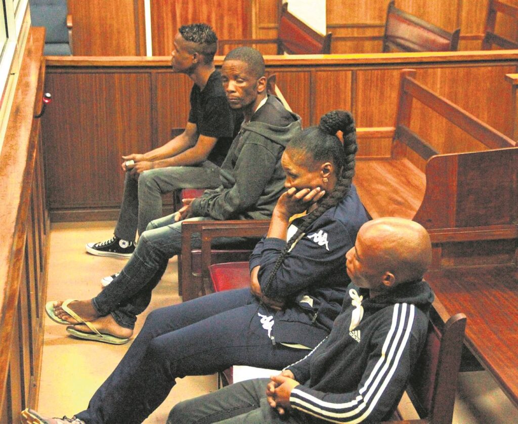 Die beskuldigdes in die hooggeregshof in Kimberley.