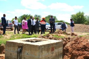 OB betrap Sol Plaatje-werkers wat onwettig residu stort