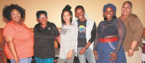 Groep reik uit om vroue te bemagtig