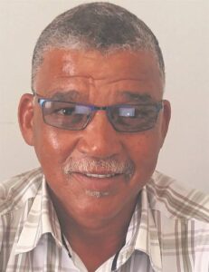 Diens strek oor 40 j.