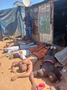 Drie kry tronkstraf vir diefstal van ram van R100 000