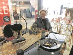 Offers services for memorable event