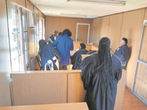 Toe hof knou geregtigheid